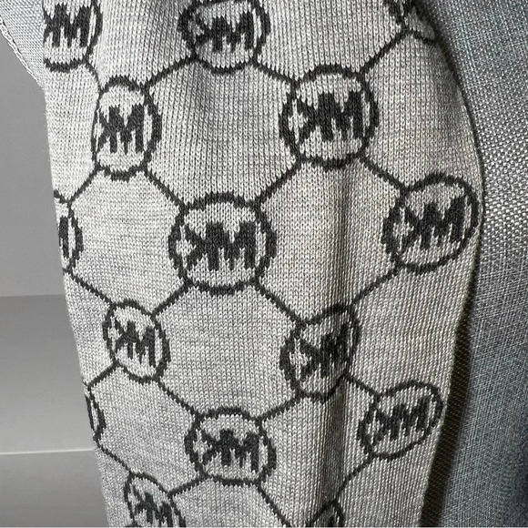 Michael Kors Reversible Scarf NWT - Picture 2 of 3